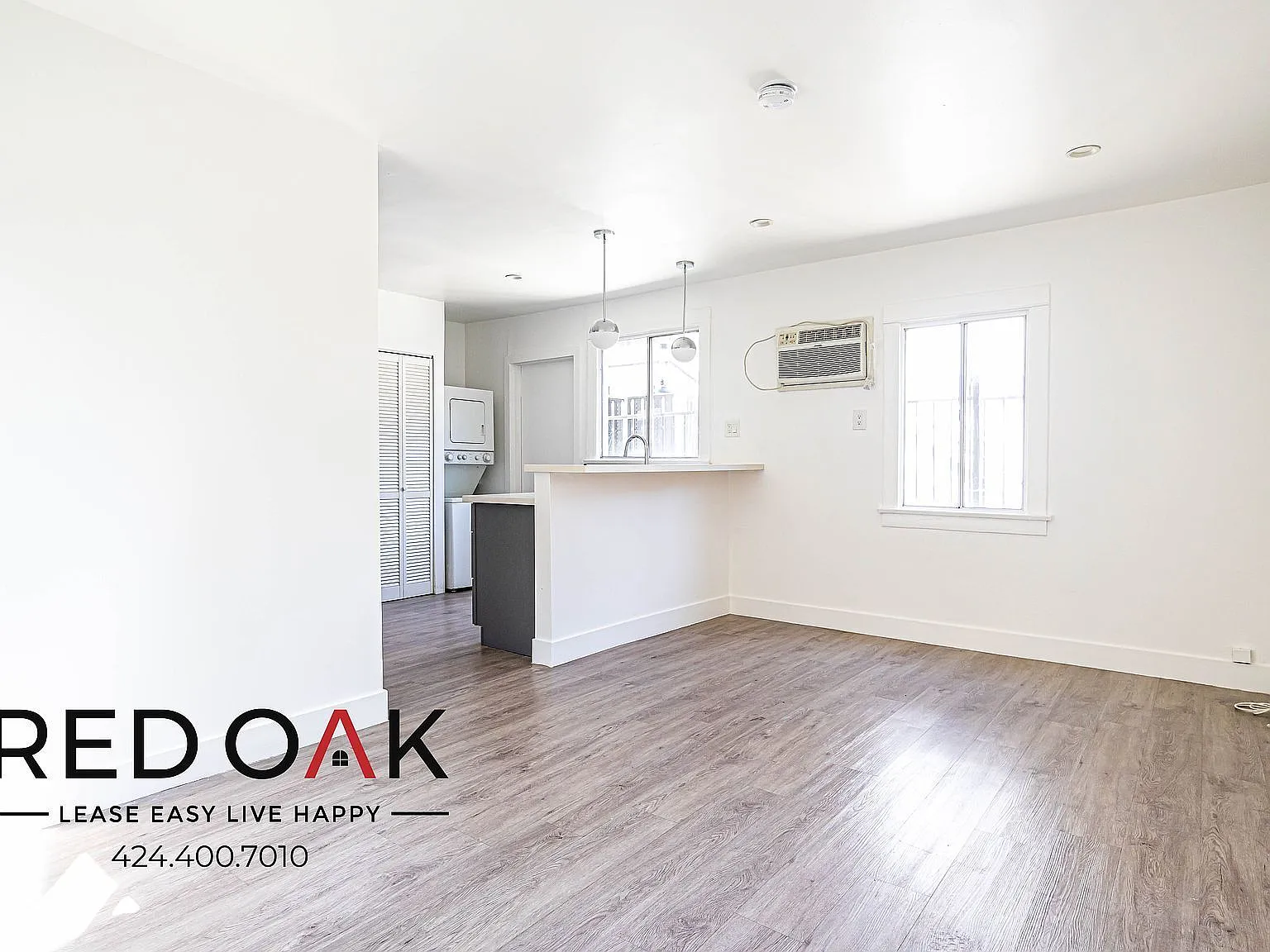 1 bed, 1.0 bath, 700 sqft, $2,310 — Photo 2
