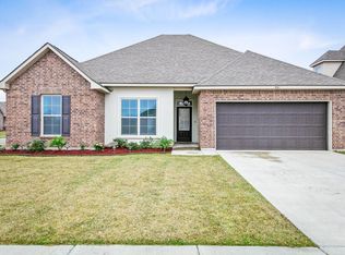 301 Hutton Ln, Youngsville, LA 70592