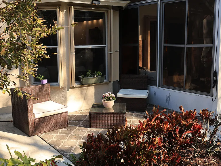 2220 Soundings Ct — Photo 15