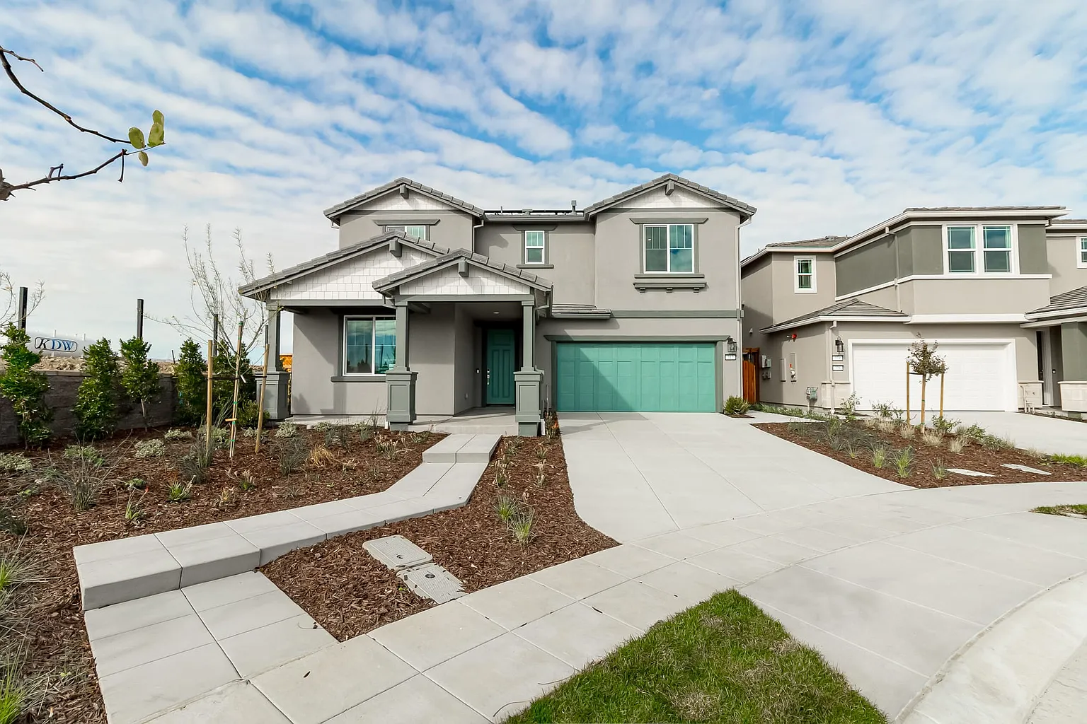 312 W Pasqua Ct photo 1