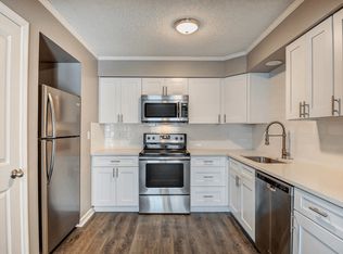 3801 Somerset Dr #17295779, Prairie Village, KS 66208