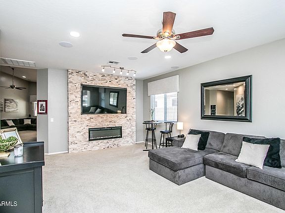 4th image of 4272 E Torrey Pines Ln