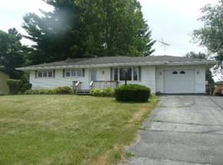 1164 W 2nd St, Byron, IL 61010