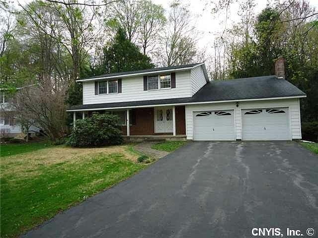 1st image of 1 Edgewood Ct