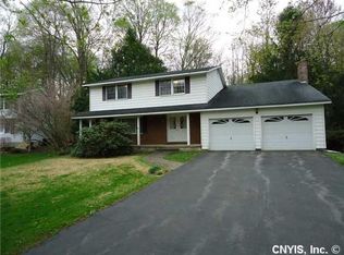 1 Edgewood Ct, Baldwinsville, NY 13027
