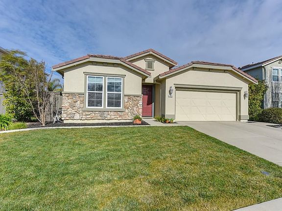 3rd image of 1035 Gemwood Way