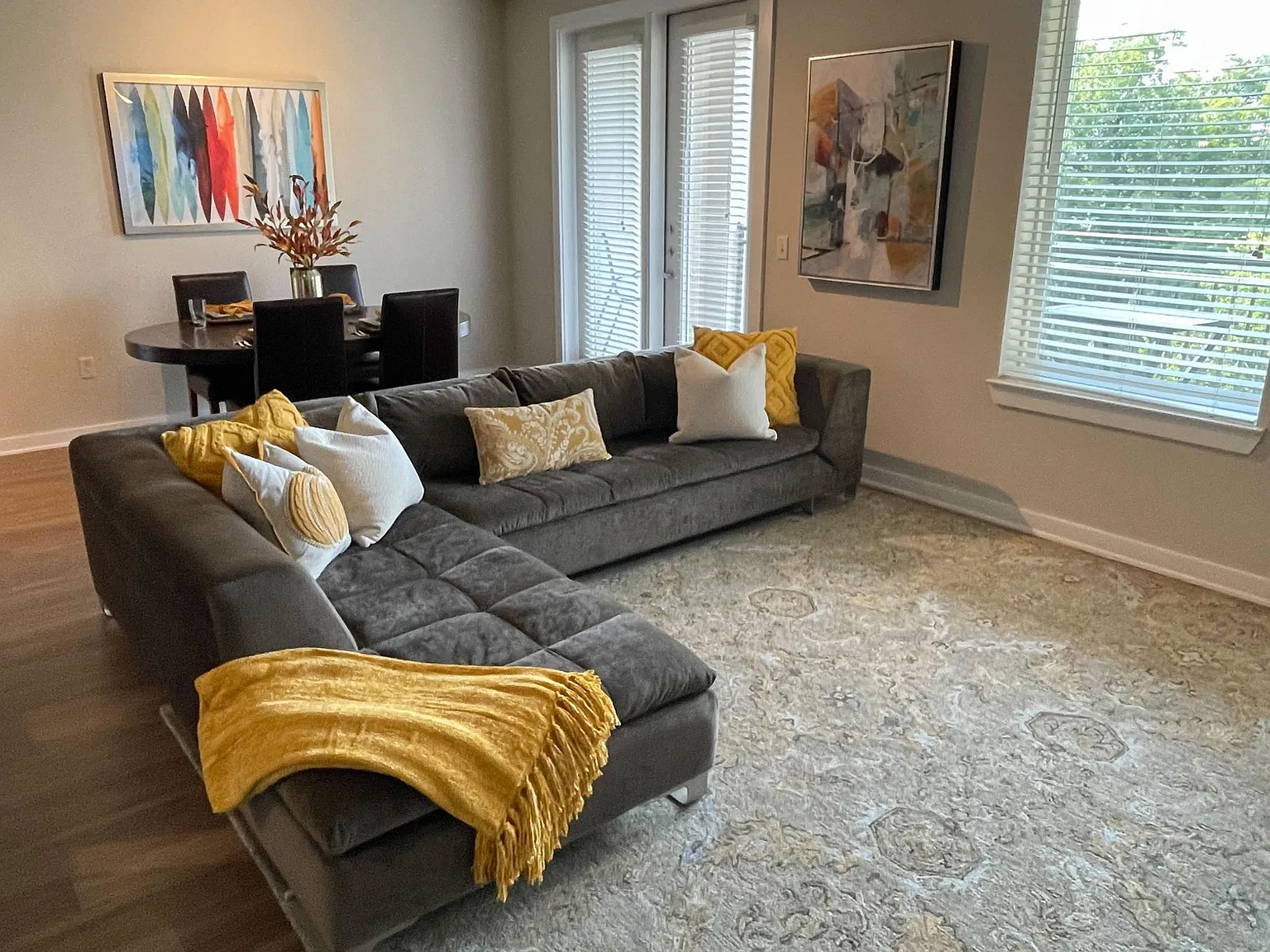 2 bed, 1296 sqft, $4,250 — Photo 3