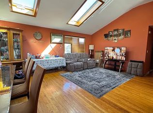 1768 S Railroad Ave #2, Staten Island, NY 10306