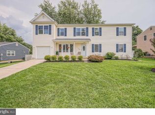 112 Swedes Run Dr, Delran, NJ 08075