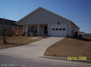 214 Attmore Rd, New Bern, NC 28560