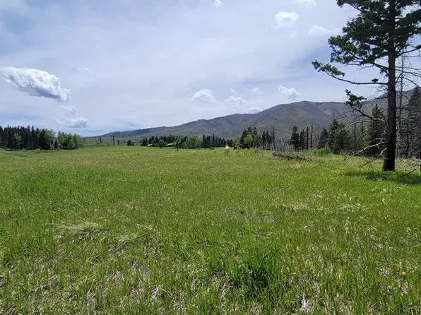 2 Shires Cir, La Veta, CO 81055