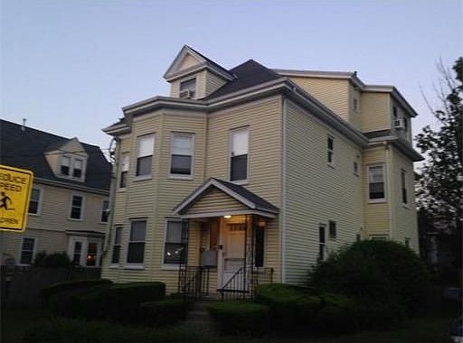 2nd image of 5 Marlboro St #2