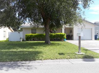 807 14th St E, Palmetto, FL 34221