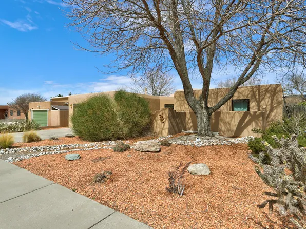 4917 College Heights Dr NW, Albuquerque, NM 87120