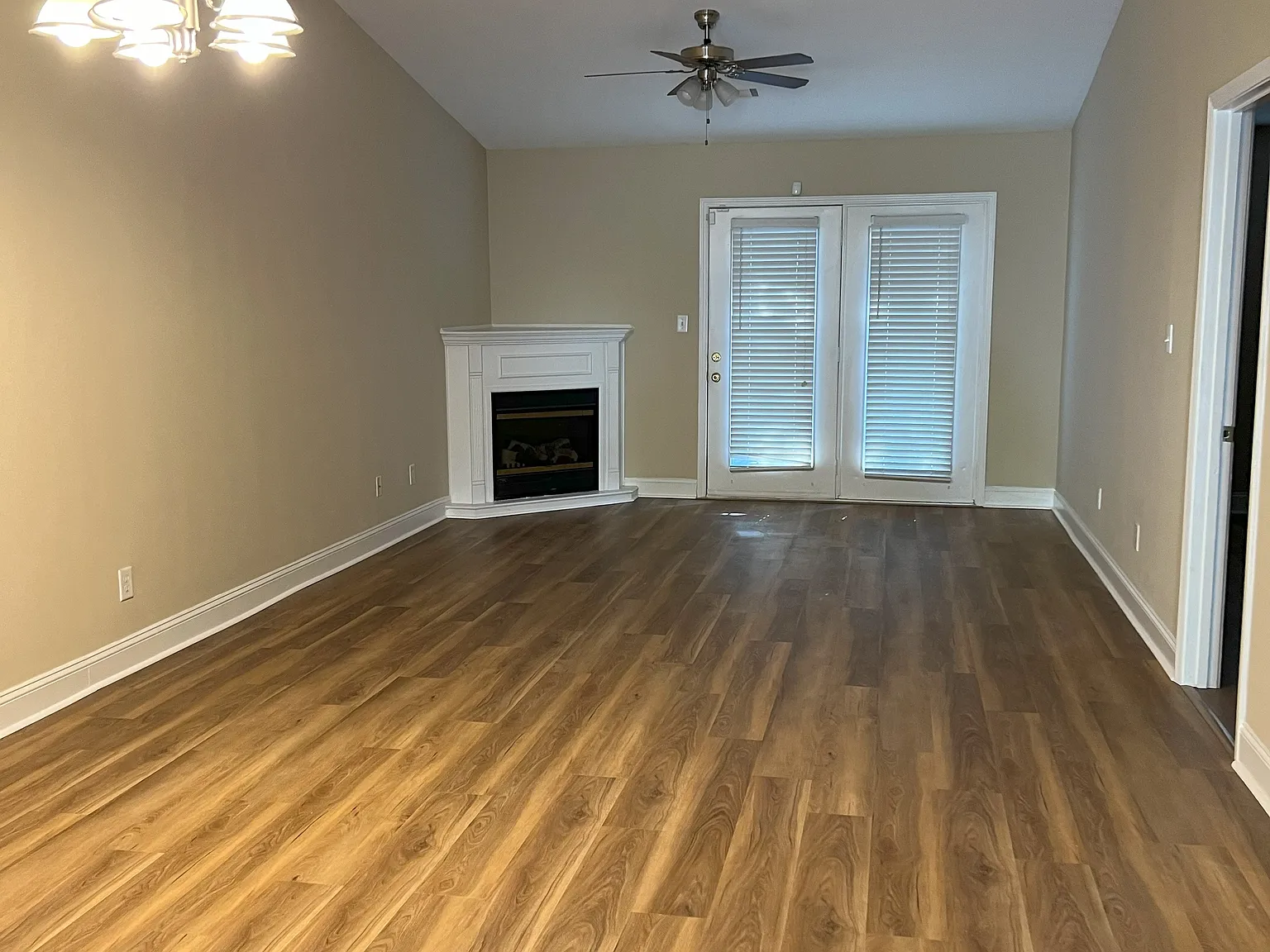 2 bed, 1092 sqft, $1,500 — Photo 4