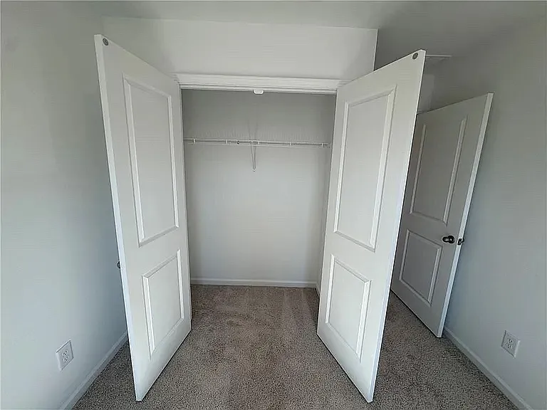 6108 Vaughnmere Way — Photo 15