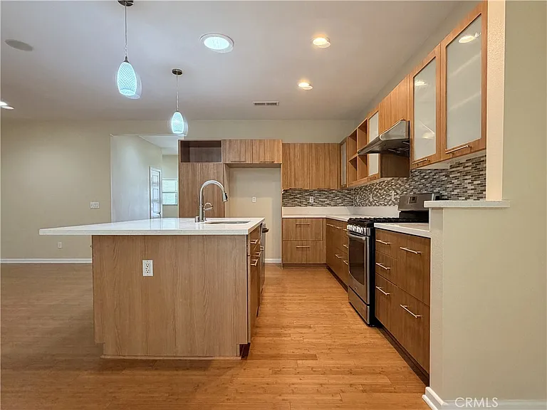 7111 Sheffield St — Photo 30