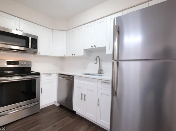 3204 Revere Ct, Hillsborough Twp., NJ 08844