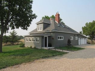 1185 Centennial Dr, Chadron, NE 69337