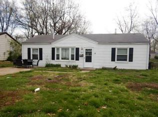 9810 Dennis Dr, Saint Louis, MO 63136