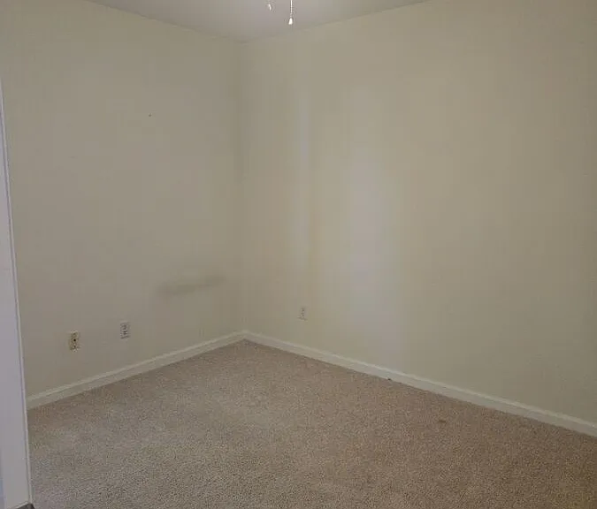 7332 Bassett Hall Ct — Photo 9