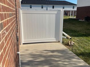 207 Moss View St #E, Bowling Green, KY 42101