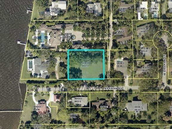 3rd image of 1233 Braman Ave