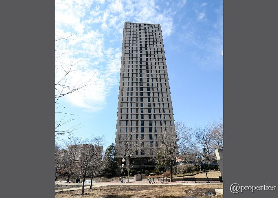 1st image of 1960 N Lincoln Park West Ave #3107
