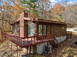 2 Schwyz St, Madison, NH 03849