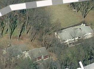 317 Bierys Bridge Rd, Bethlehem, PA 18017