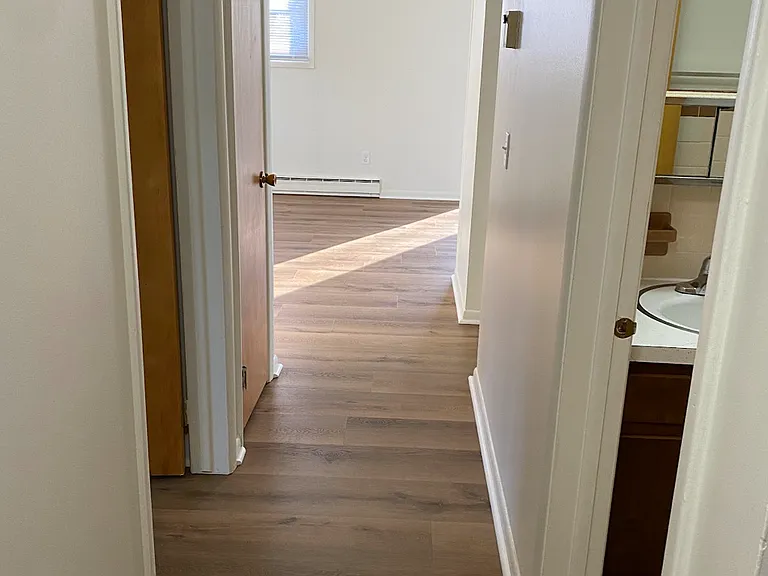 2434 Whipple Ave NW — Photo 11