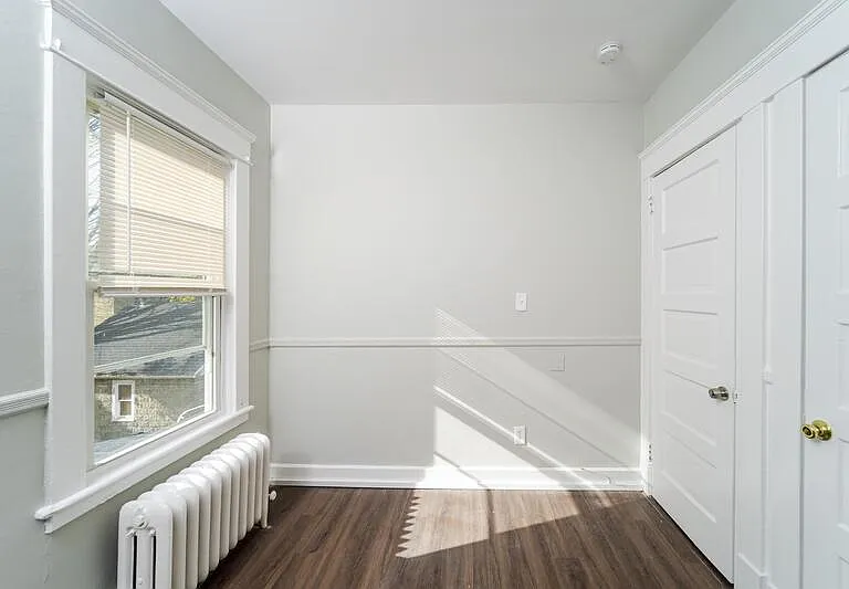 504 Morris St — Photo 11