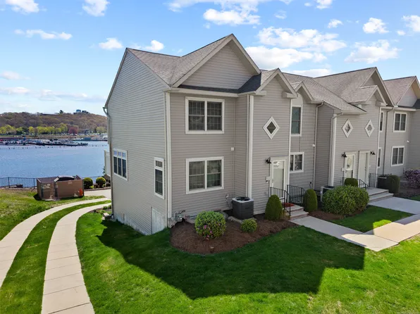 64 Scotch Cap Road #139, Waterford, CT 06375
