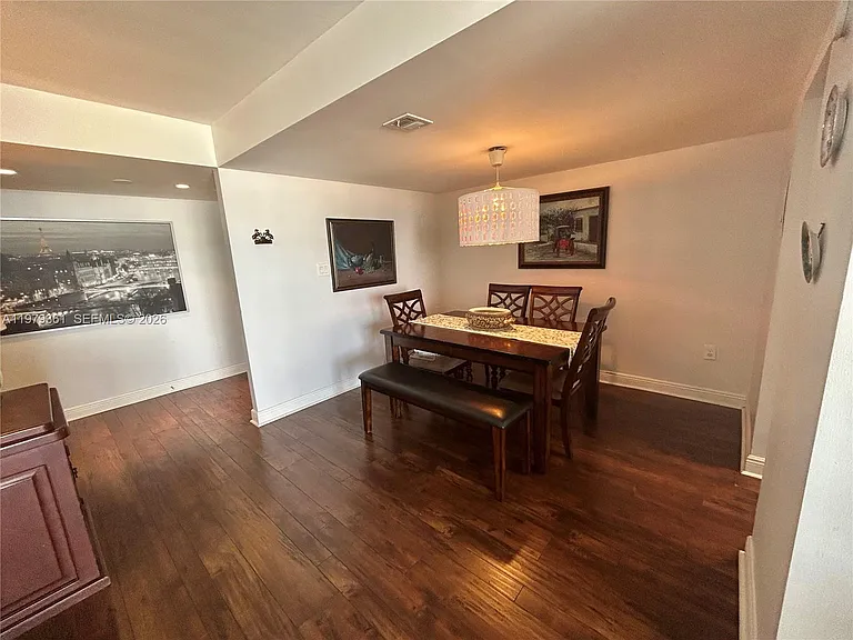 18031 Biscayne Blvd #904 — Photo 9