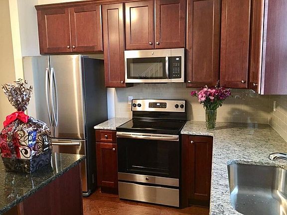 2nd image of 4612 Bradley Cir