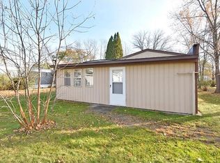 22 22nd Ave NW, Faribault, MN 55021