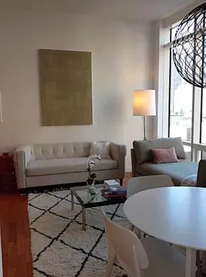 Rented by Compass | media 12