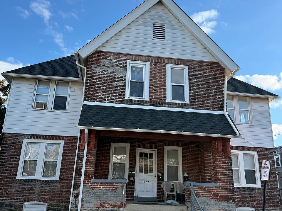 21 Pine St #D
