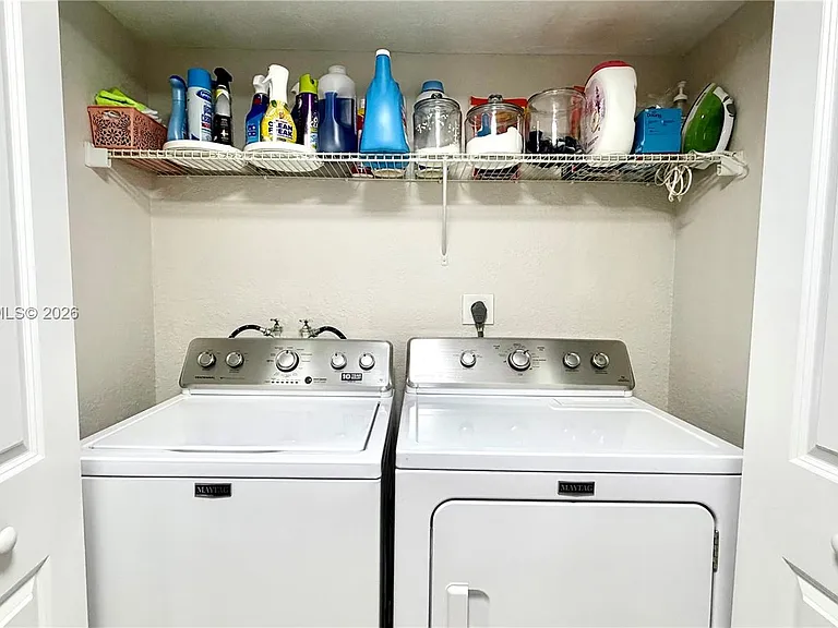 8323 Lake Dr #402 — Photo 4