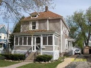 205 W Brown St, Harvard, IL 60033