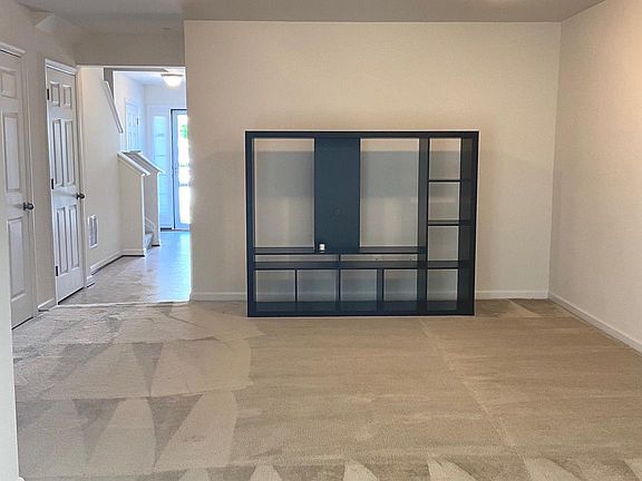 5th image of 4704 Wineleaf Ln