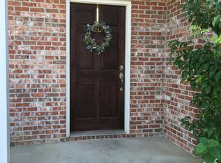 1805 Geerkin St, Pascagoula, MS 39581