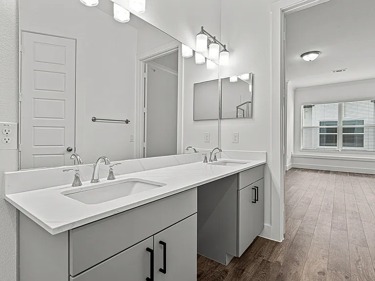 B4-Felicity-Bathroom B4-Felicity-Bathroom