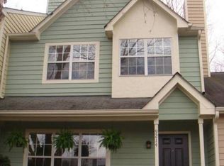 9214 Four Mile Creek Rd, Charlotte, NC 28277