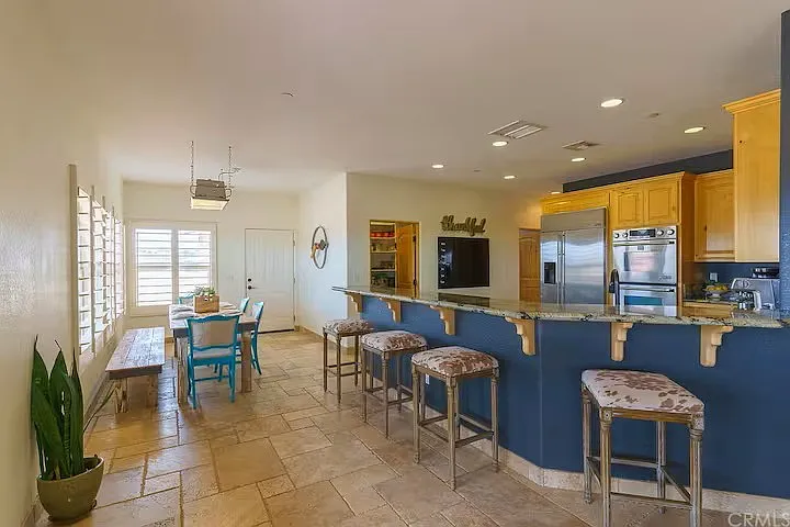 59494 Campanula St — Photo 17