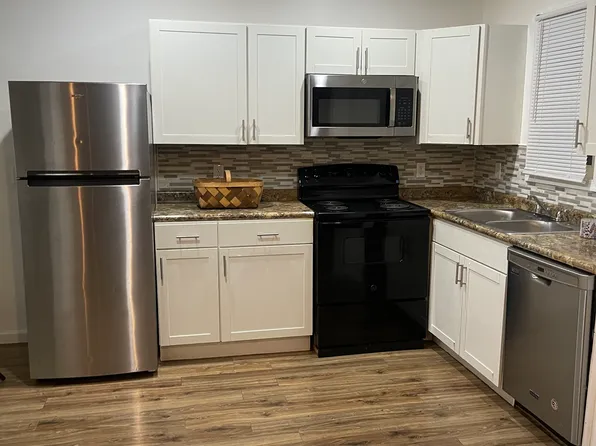 2003 Lansing Ave, Portsmouth, VA 23704