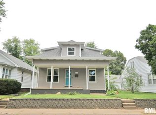 1511 Royal Ave, Pekin, IL