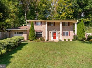 5126 Lavery Ct, Fairfax, VA 22032