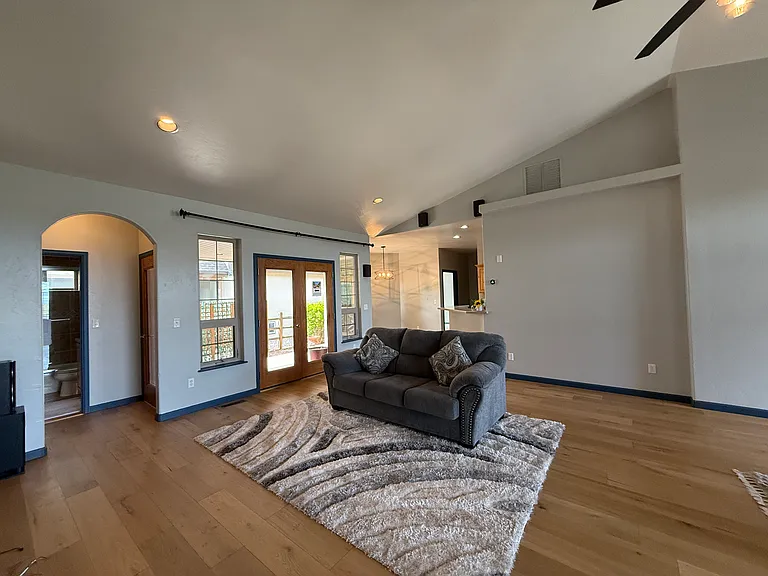 594 Cobble Dr — Photo 23