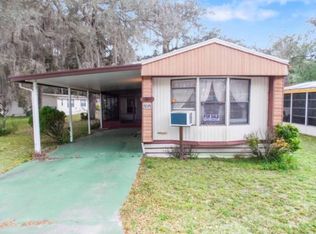 5245 Brunswick St, Zephyrhills, FL 33542